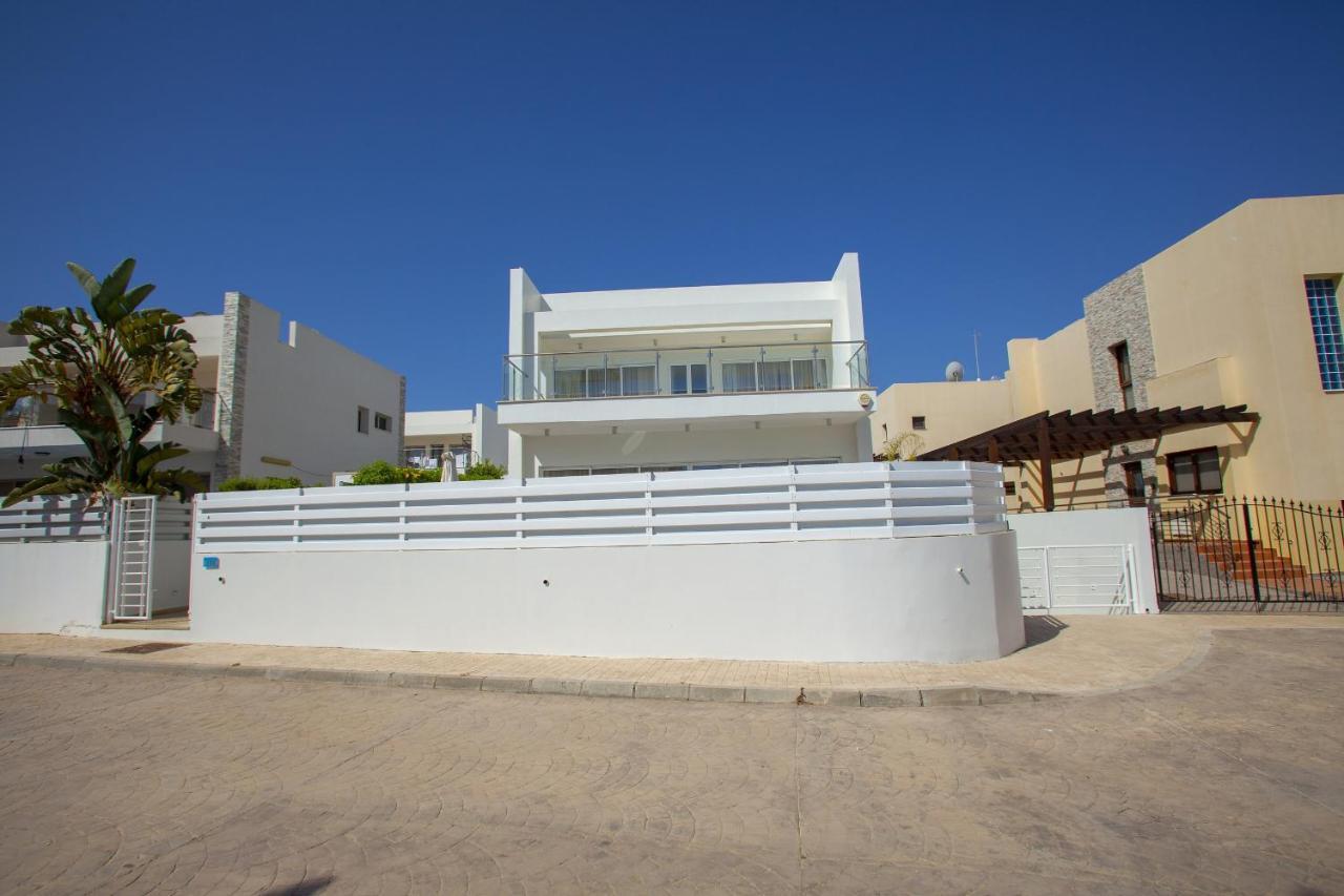Central Protaras Seaview Villa Zinnia Exterior photo